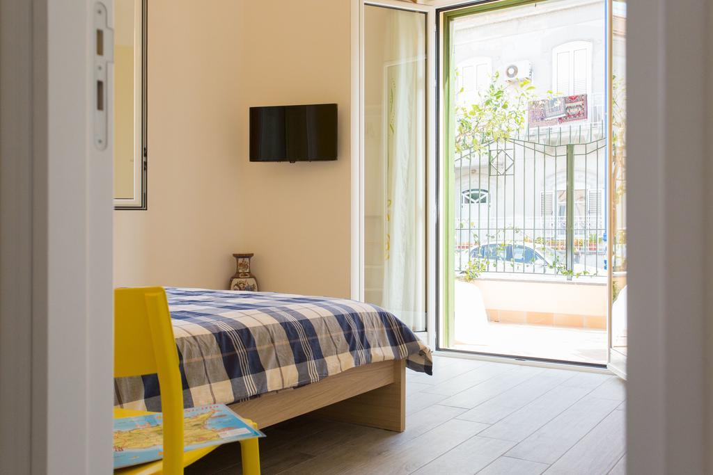 Nonna Anna Rooms Palermo Exterior photo